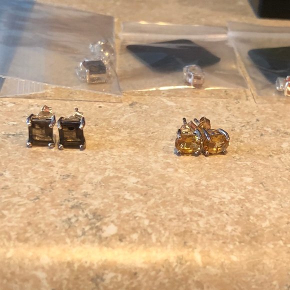 Jewelry - Picture 3 of 8